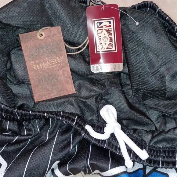 MEN'S MAGIC TEAM BASKETBALL SHORTS